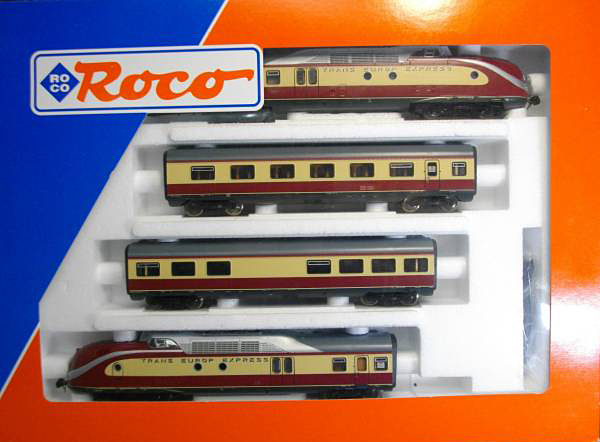 Consignment 43011 - Roco 43011 German Trans Europ Express Vt 115 Rail Car Set of the DB