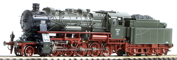 Consignment 43328 - Roco 43328 Steam Locomotive with Tender