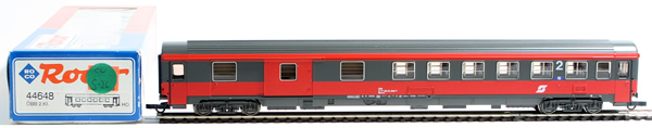 Consignment 44648 - Roco 44648 2nd Class Passenger Coach with Luggage Compartment