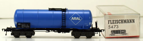 Consignment 5473 - Fleischmann ARAL Oil Tank Car of the DB