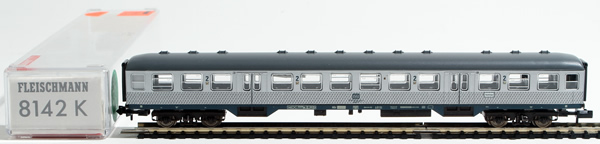 Consignment 8142 - Fleischmann 2nd Class Passenger Coach