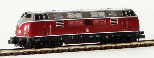 Consignment AR82022 - Arnold German Diesel Locomotive Class 221 of the DB