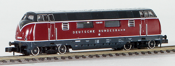 Consignment AR82025 - German Diesel Locomotive V 200 of the DB