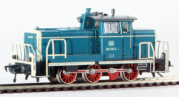 Consignment FL4227 - German Diesel Locomotive Class 260 of the DB