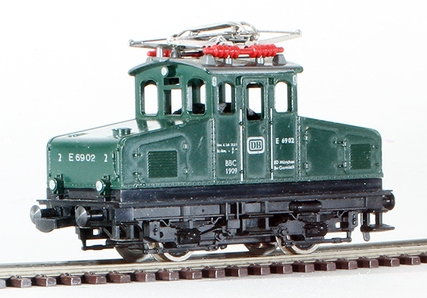 Consignment FL4300 - German Electric Locomotive BR E69 of the DB