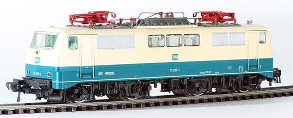 Consignment FL4348 - German Electric Locomotive Class 111 of the DB