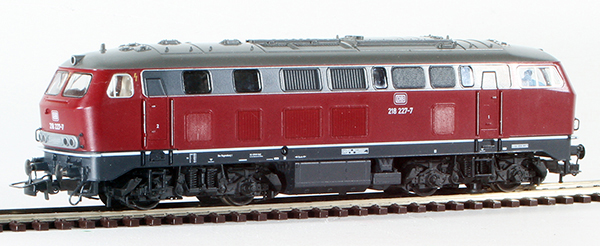Consignment FL4938 - German Diesel Locomotive Class 218 of the DB