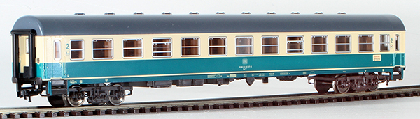 Consignment FL5199 - German IC Regional 2nd Class Corridor Coach of the DB