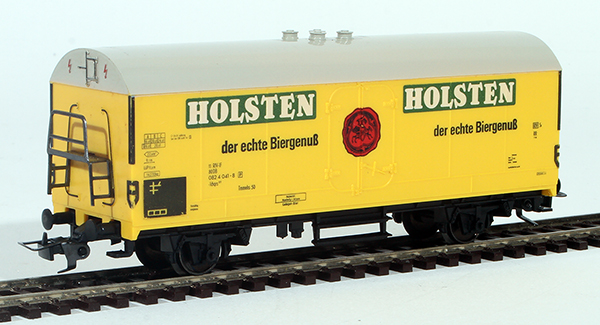 Consignment FL5322 - Fleischmann German Holsten Refrigerated Wagon of the DB