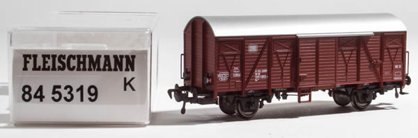 Consignment FL845319 - Fleischmann 845319 Covered Freight Car, Type Gs204 with Electronic Tail Lighting