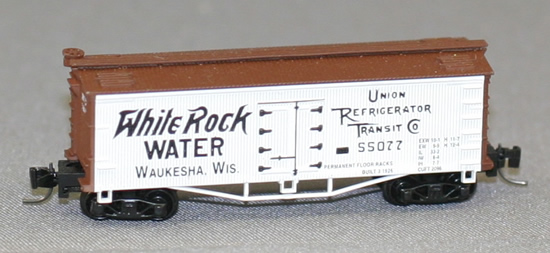 Consignment FN5009 - Father Nature 5009 - Billboard Reefer Car White Rock