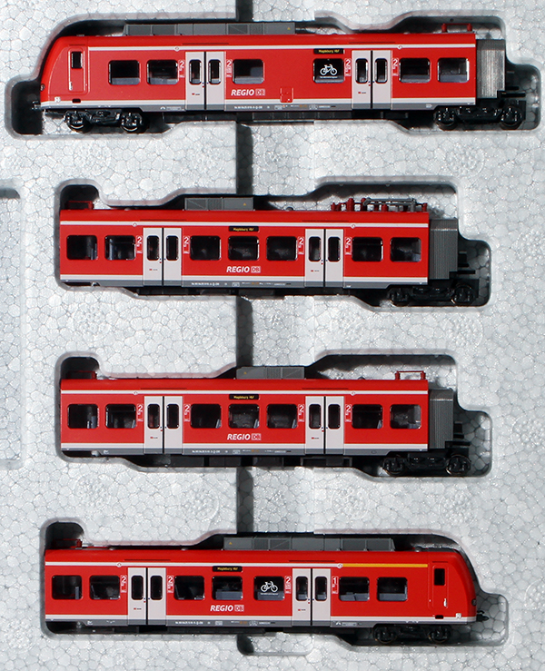 Consignment KK10705 - Kato German 4-Piece Electric Railcar of the DB/AG