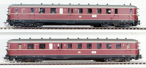 Consignment LI112501 - Liliput  German Diesel Railcar VT 25 Red Set of the DB