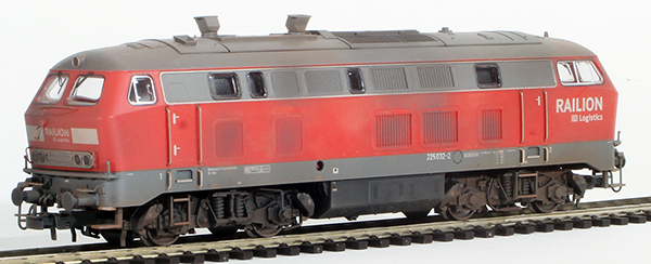 Consignment LI132003 - Liliput German Diesel Locomotive Class 225 of the DB AG (Railion)