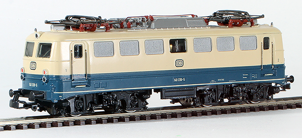 Consignment MA3156 - German Electric Locomotive Class 140 of the DB