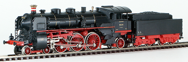 Consignment MA3318 - Marklin German Steam Locomotive BR 18 of the DR
