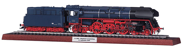 Consignment MA39208 - Marklin 39208 - German Steam Locomotive BR 01.5 of the DR (Sound)