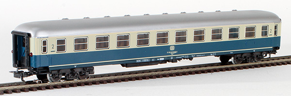 Consignment MA4154 - Marklin German 2nd Class Express Coach of the DB