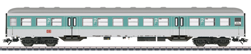 Consignment MA43804 - Marklin 43804 - German 2nd class Mintling Commuter Car of the DB