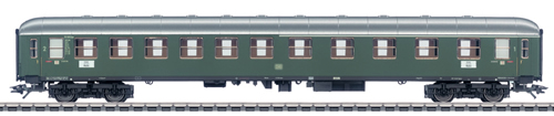 Consignment MA43930 - Marklin 43930 - German Express Train Passenger Car of the DB