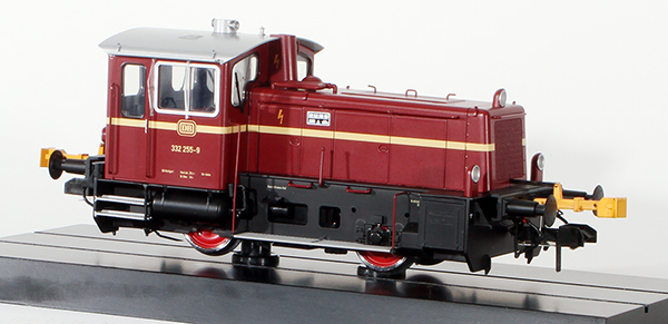 Consignment MA55332 - Marklin German Diesel Locomotive BR 332 of the DB