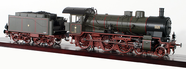 Consignment MA55381 - Marklin 55381 - Steam Locomotive w/Tender Class P8