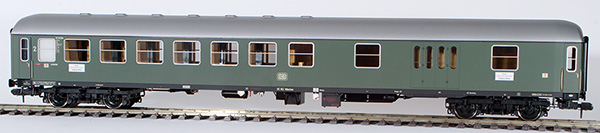 Consignment MA58053 - Marklin 58053 - DB type BD4üm-61 Express Train Passenger Car (half-baggage)