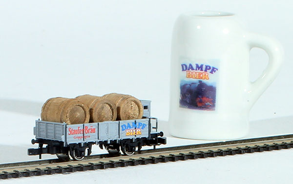 Consignment MA82323 - Marklin Dampf Bier Freight Car with Barrels Load