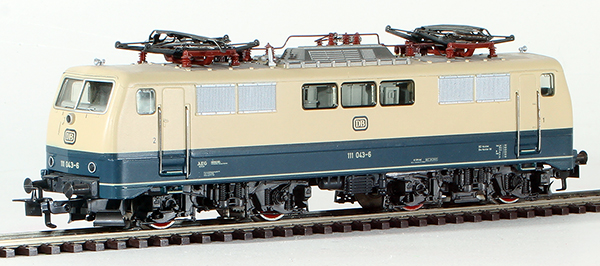 Consignment MA8342 - Marklin German Electric Locomotive Class 111 of the DB