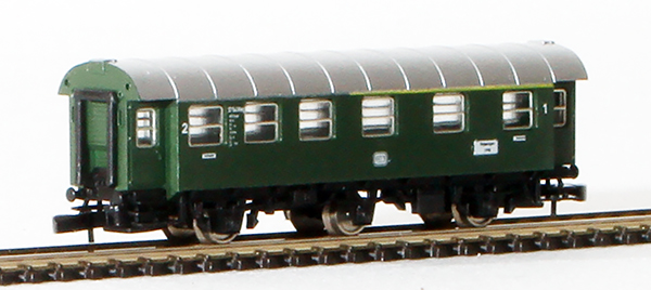 Consignment MA8706 - Marklin German Composite 1st/2nd Class Passenger Car of the DB