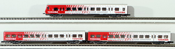 Consignment MA8783 - Marklin German 3-Piece Toshiba S-Bahn Passenger Car Set