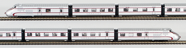 Consignment MA88100 - Marklin German Articulated Train Railcar Class VT 10.5 Senator of the DB