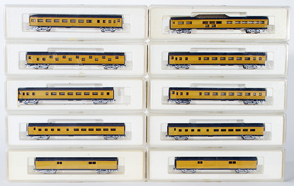 Consignment MA88619A - Marklin 10-Piece Custom-Painted Passenger Car Set of the Union Pacific Railroad 