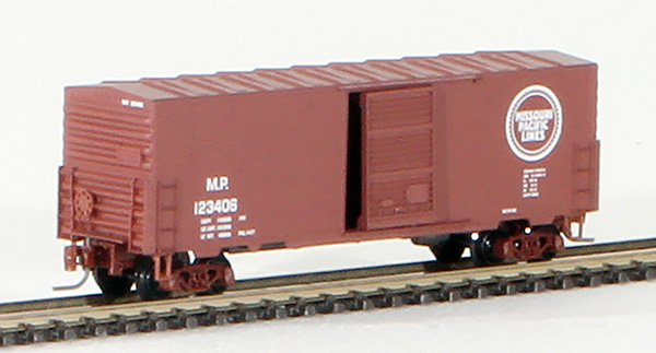 Consignment MT50300032 - Micro-Trains American 40 Box Car, Single Door w/o Roofwalk, of the Missouri Pacific Railroad