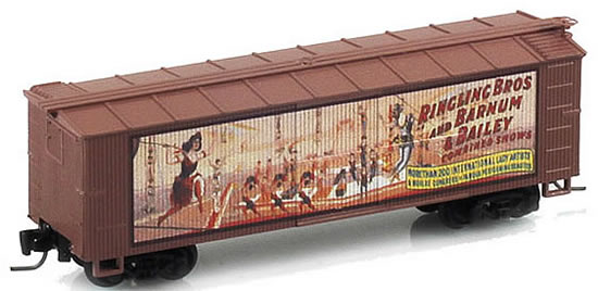 Consignment MT51500604 - Micro Trains 51500604 40 Wood Box Car Ringling Bros. and Barnum & Bailey Billboard Car #3