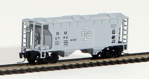Consignment MT53100131 - Micro-Trains American PS-2 Covered Hopper of the Boston & Maine Railroad