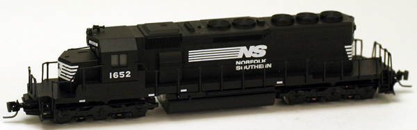 Consignment MT97001062 - Micro Trains 97001062 USA Diesel Locomotive SD40-2 of the NS - 1652