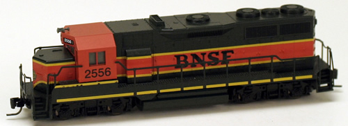 Consignment MT98101172 - Micro Trains 98101172 USA Diesel Locomotive GP35 of the BNSF - 2556