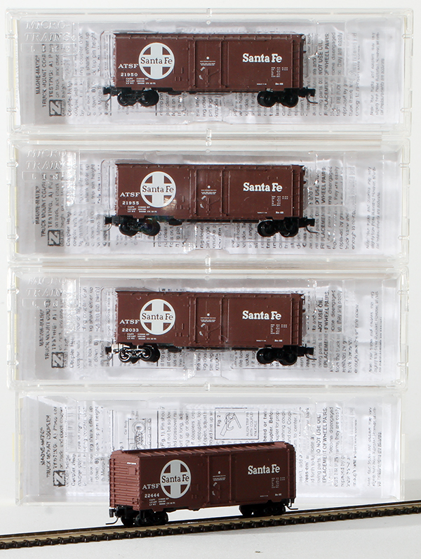 Consignment MT994-00-003 - Micro-Trains American 40 Boxcar 4-Piece Set of the Atchison, Topeka and Santa Fe Railway