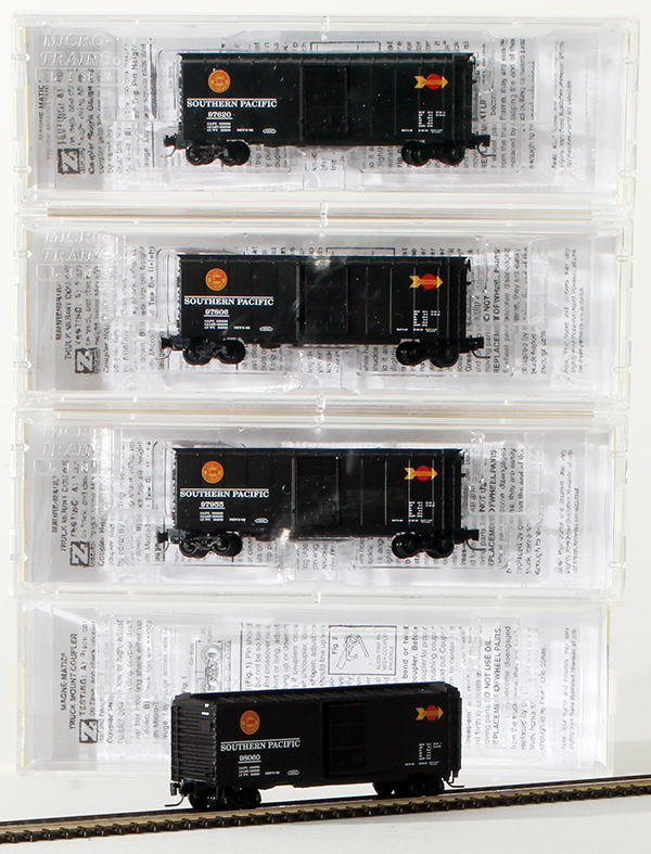 Consignment MT994-00-009 - Micro-Trains American 40 Boxcar 4-Piece Set of the Southern Pacific Railroad 