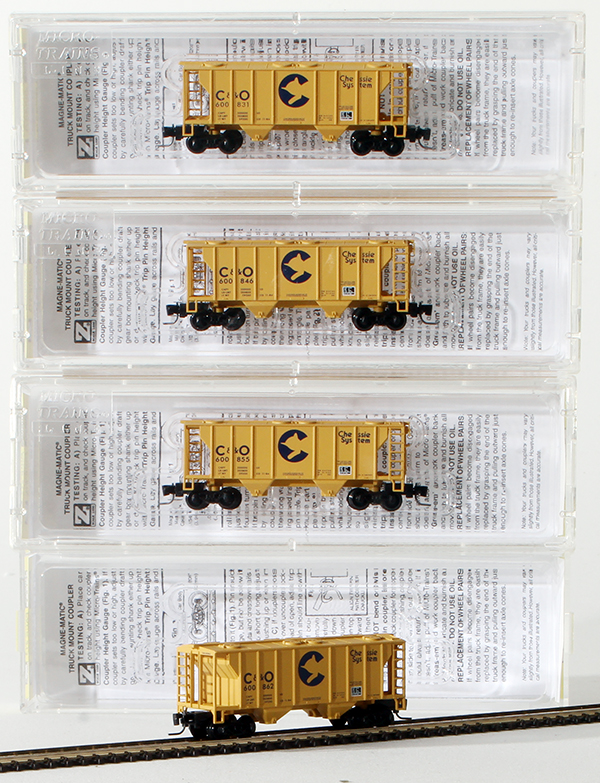 Consignment MT994-00-014 - Micro-Trains American PS-2 Hopper Car 4-Piece Set of the Chesapeake and Ohio Railway 
