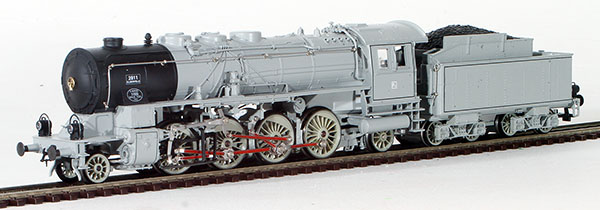 Consignment RI13218 - Rivarossi German P10 Steam Locomotive BR39 and Tender of the K.P.E.V.