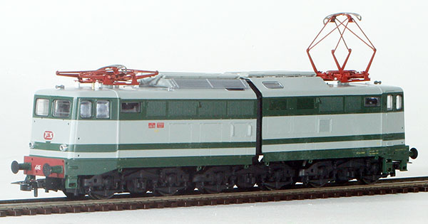 Consignment RI1417 - Rivarossi Italian Electric Locomotive Class E. 646 of the FS