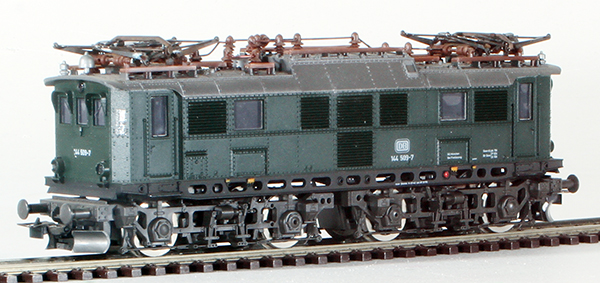 Consignment RO4130 - Roco German Electric Locomotive Class 144 of the DB
