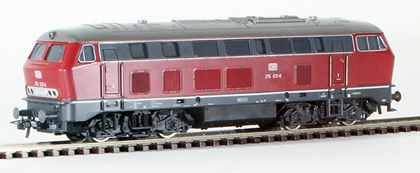 Consignment RO4151A - German Diesel Locomotive Class 215 of the DB