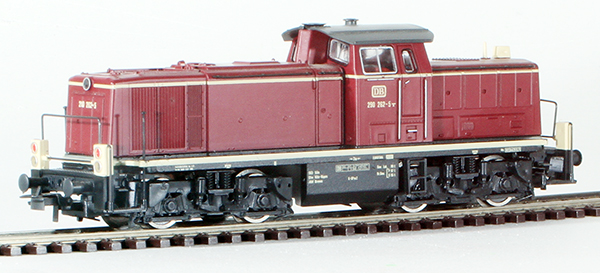 Consignment RO4154A - German Diesel Locomotive Class 290 of the DB