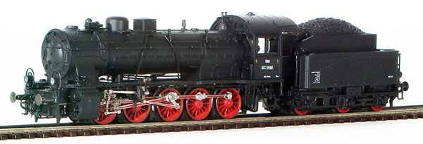 Consignment RO43229 - Roco Austrian Steam Locomotive BR 657 and Tender of the OBB