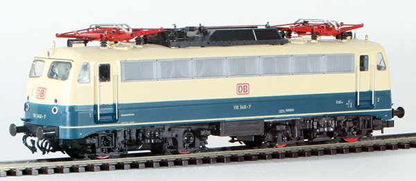 Consignment RO43389 - German Electric Locomotive Class 110 of the DB