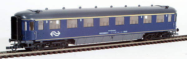Consignment RO44242 - Roco Dutch 1st Class Passenger Car of the NS