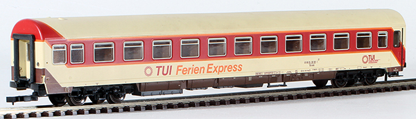 Consignment RO44281 - Roco German TUI Ferien Express Coach of the DB